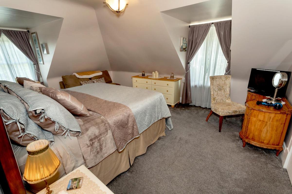 South Broadway Manor B&B - Near Fallingwater, Ohiopyle State Park, Hiking & Biking Trails Gap Scottdale Dış mekan fotoğraf